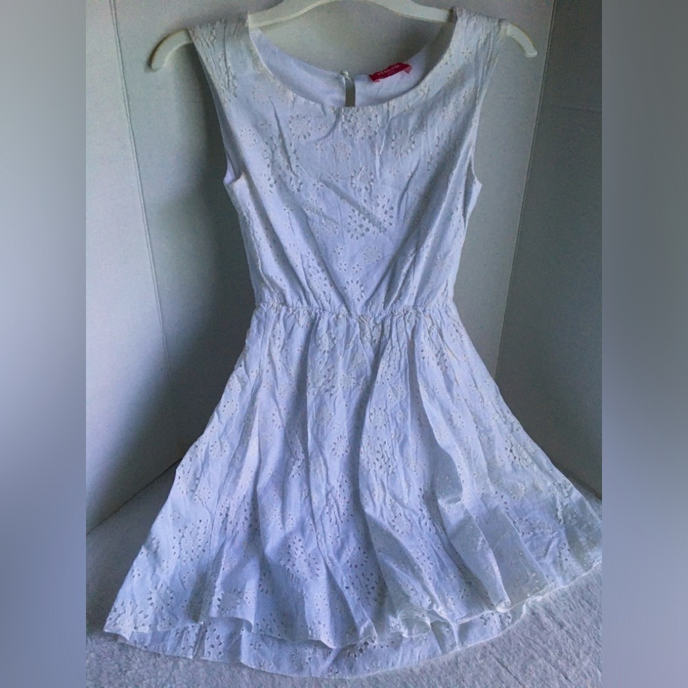 Shasa White Open Back Dress - Size Small